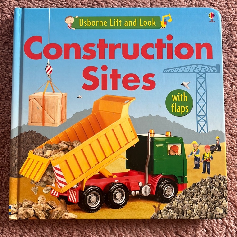 USBORNE Lift and Look Construction Sites - Great Condition!